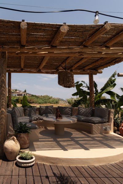 Mass Image Compressor Compressed this image. https://sourceforge.net/projects/icompress/ with Quality:81